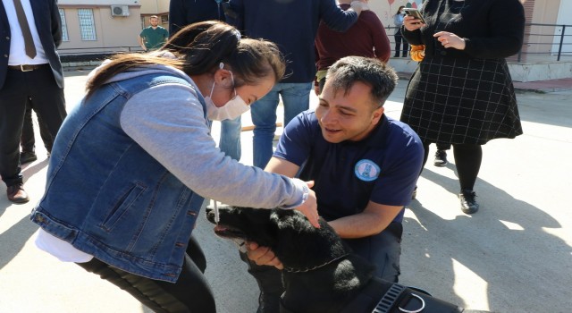 Özel öğrenciler Spil ve Üzüme büyük ilgi gösterdi