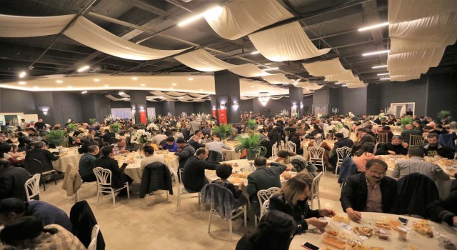 Pamukkale ailesi iftar yemeğinde buluştu