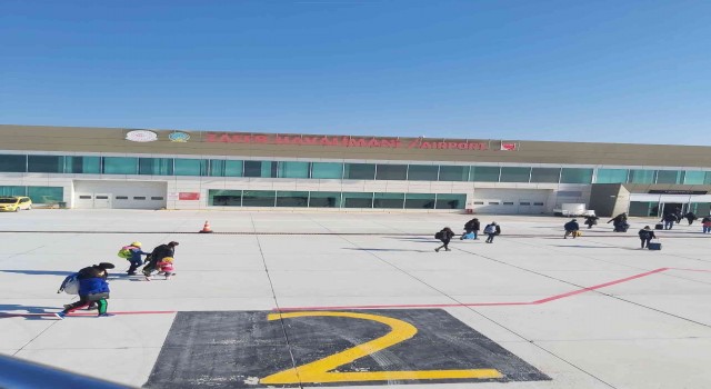 Pegasus Hava Yolları, Zafer Havalimanına seferlerine başladı