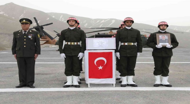 ‘Pençe-Kilit şehidine uğurlama töreni