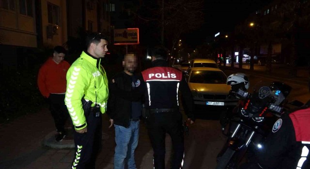 Polisten kaçan alkollü sürücüden inanılmaz sözler: İnsanların hayatını tehlikeye sokuyorum, onlar da bizim hayatımızı tehlikeye sokuyor, ne olmuş