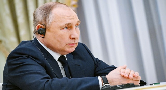 Putin: “İstanbuldaki Rusya-Ukrayna müzakerelerinde ciddi bir ilerleme kaydedildi”