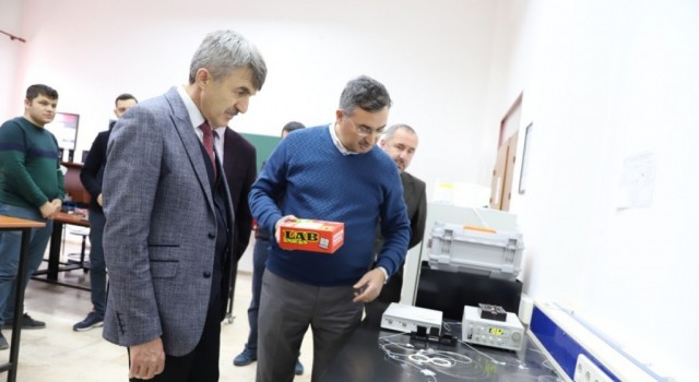 Rektör Uysaldan DPÜ FOTAMa ziyaret