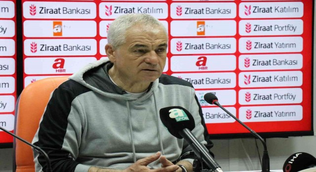 Rıza Çalımbay: “10 kişi kalmamıza rağmen oyundan hiç kopmadık”