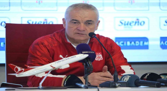 Rıza Çalımbay: “Pozisyonları değerlendiremedik”