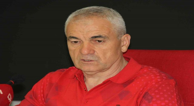 Rıza Çalımbay: Trabzon şampiyonluğu hak etti