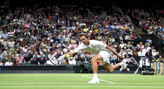 Rus ve Belaruslu oyuncular Wimbledon Tenis Turnuvasından men edildi