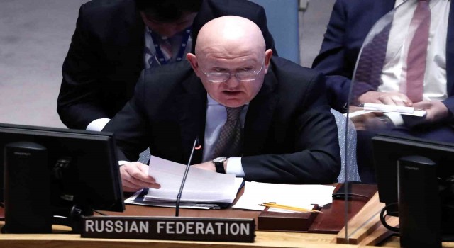 Rusyanın BM Daimi Temsilcisi Nebenzya: Batılı ülkeler Kieve silah ve mühimmat tedarik ederek Ukraynadaki çatışmayı uzatmaya çalışacaklar