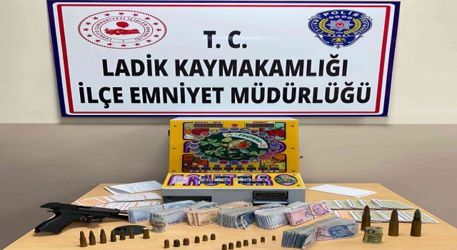 Sadece Ramazanda oynanan kumara polis baskını