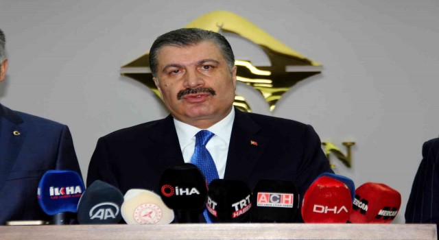 Sağlık Bakanı Koca: “Hastaneler en az yükün olduğu dönemi yaşıyor”