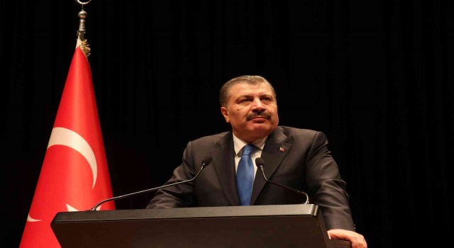 Sağlık Bakanı Koca: Salgın hastalık sonrası toparlanmaya çalışıyoruz