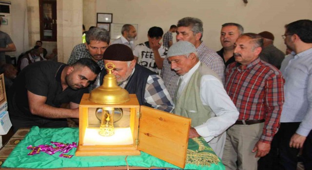 Sakal-ı Şerif 2 yıl aradan sonra gösterildi