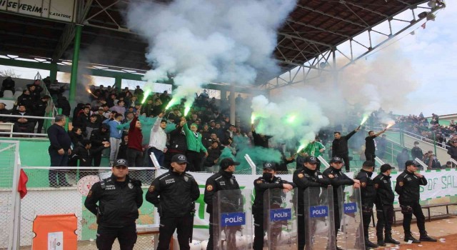 Salihlide taraftardan çağrı