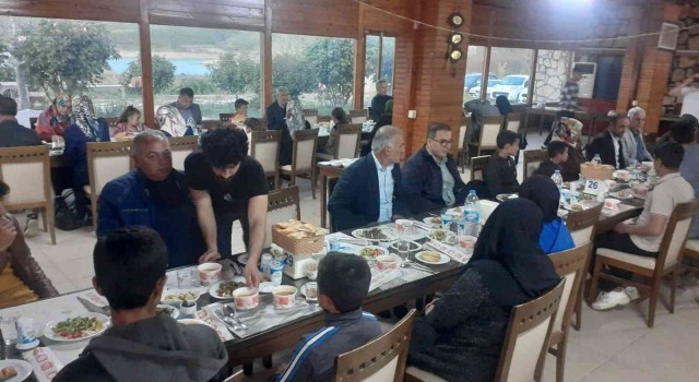 Samsatta şehit, gazi, öksüz ve yetim aileler iftarda buluştu