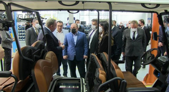 Sanayi ve Teknoloji Bakanı Mustafa Varank: Otomotivde mobilite ekosisteminde çok daha güçlü olacağız