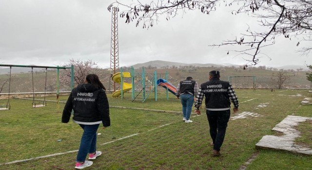 Sandıklıda 80 polisin katılımıyla denetim yapıldı