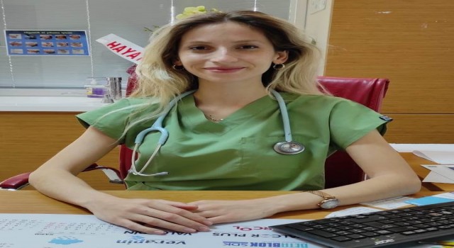 Selendi Devlet Hastanesinde yeni dahiliye uzmanı göreve başladı