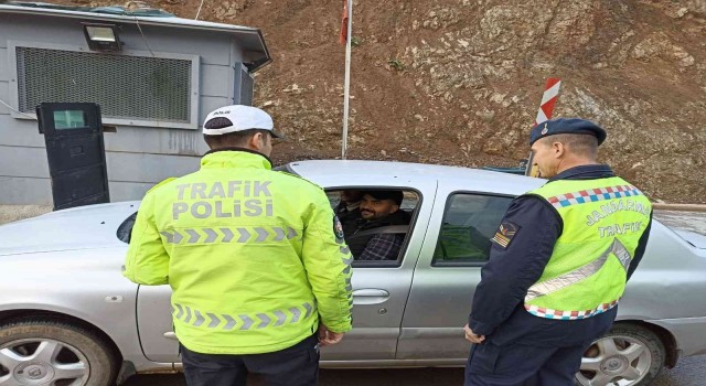 Şemdinlide bayram öncesi trafik denetimi uygulaması