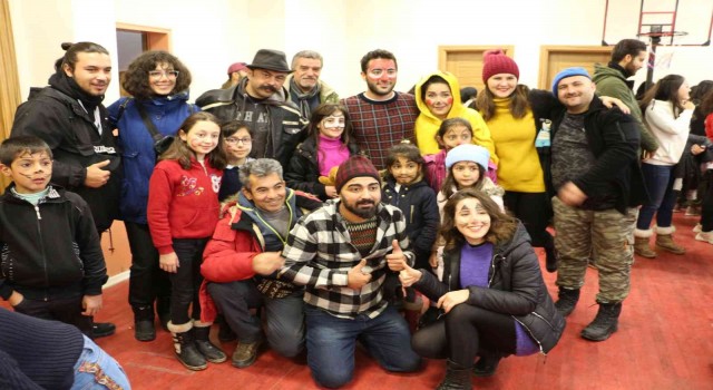Sevgi ekspresi Siirte geliyor
