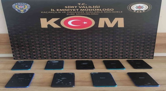 Siirtte 9 adet kaçak cep telefonu ele geçirildi