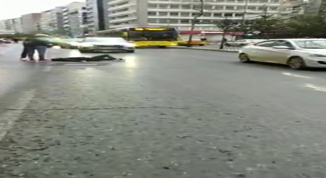 Şişlide duygu sömürüsü yapan dilenci kamerada