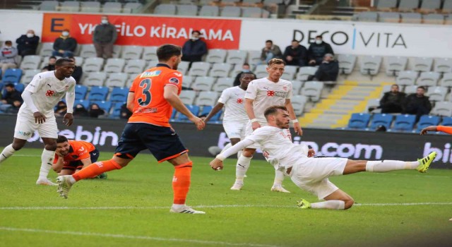 Sivasspor ile Başakşehir 28. randevuda