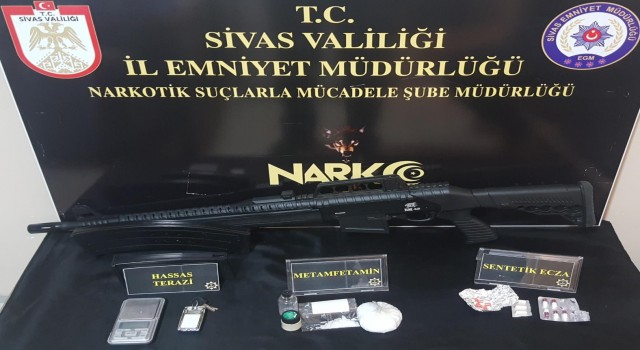 Sivasta narkotik operasyonları hız kesmeden devam ediyor