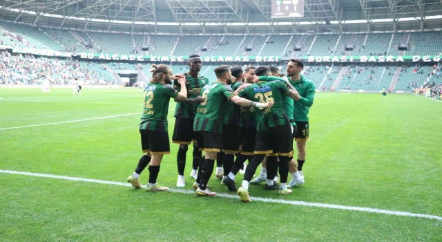 Spor Toto 1. Lig: Kocaelispor: 2 - Bandırmaspor: 1