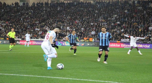 Spor Toto Süper Lig: A. Hatayspor: 0 - Adana Demirspor: 0 (İlk yarı)