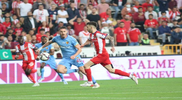 Spor Toto Süper Lig: Antalyaspor: 0 - Kayserispor: 0 (İlk yarı)