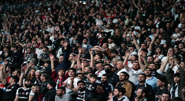 Spor Toto Süper Lig: Beşiktaş: 0 - Kasımpaşa: 2 (İlk yarı)