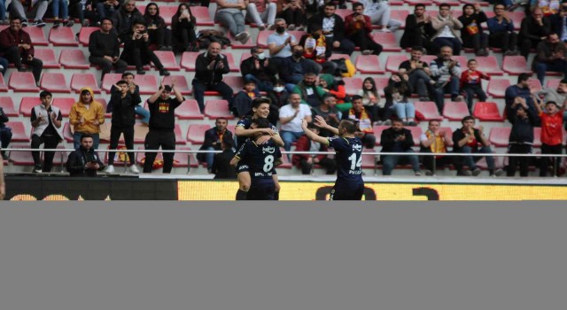 Spor Toto Süper Lig: Kayserispor: 0 - Fenerbahçe: 4 (Maç sonucu)