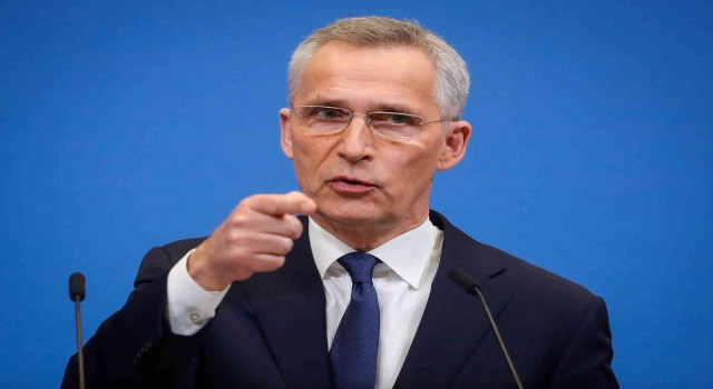 Stoltenberg: Rusya güçlerini yeniden konuşlandırıyor