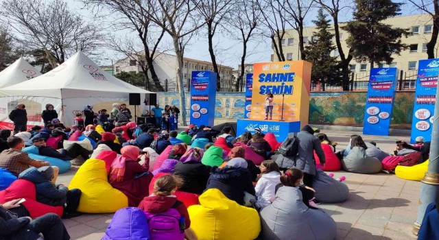 Sultangazide Sahne Senin etkinliği düzenlendi