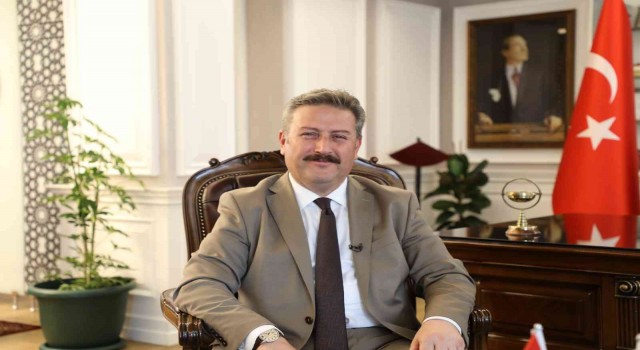 Tacettinveli Mahallesinde çevre düzenlemesi, otopark ve yaya yolu yapılacak