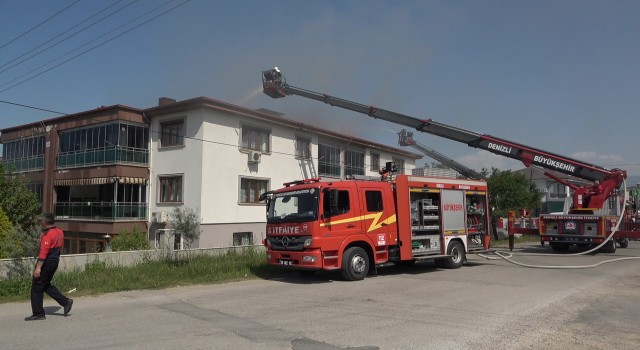 Tadilat yapalım derken apartmanın çatısını yaktılar