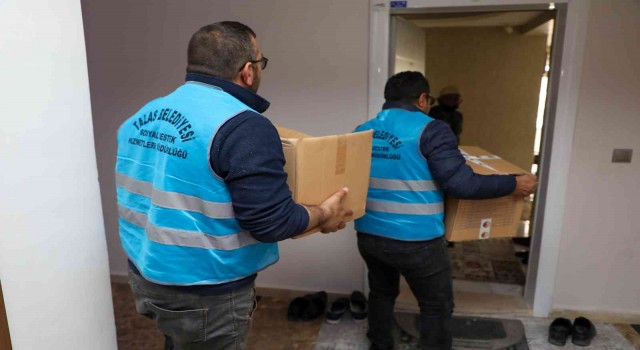 Talasta ihtiyaç sahiplerine bir ay değil her ay yardım