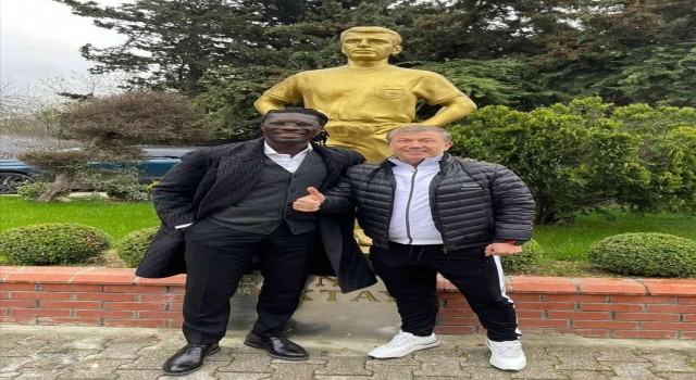 Tanju Çolaktan, Gomise tavsiye: Gol yollarına daha yakın oynamalısın