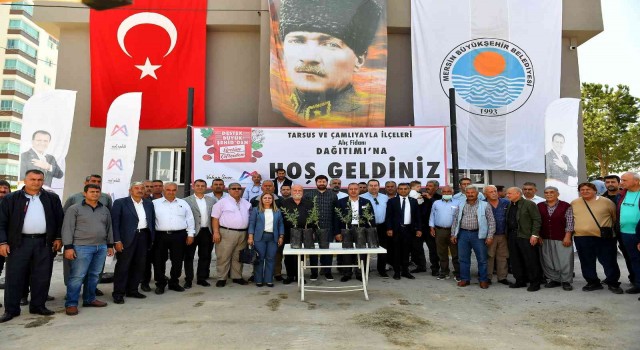 Tarsus ve Çamlıyaylada çiftçilere alıç fidanı dağıtıldı