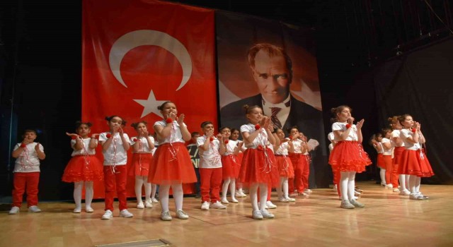 Tatvanda 23 Nisan coşkuyla kutlandı