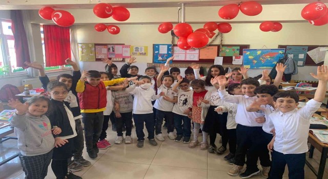Tatvanda minikler eğlenceye doydu