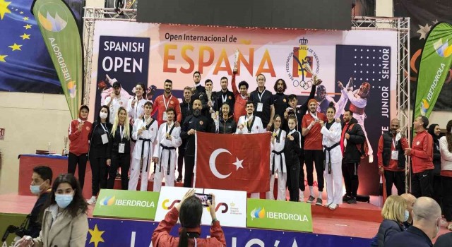 Tekvando Milli Takımı, İspanyadan 14 madalya ile dönüyor!