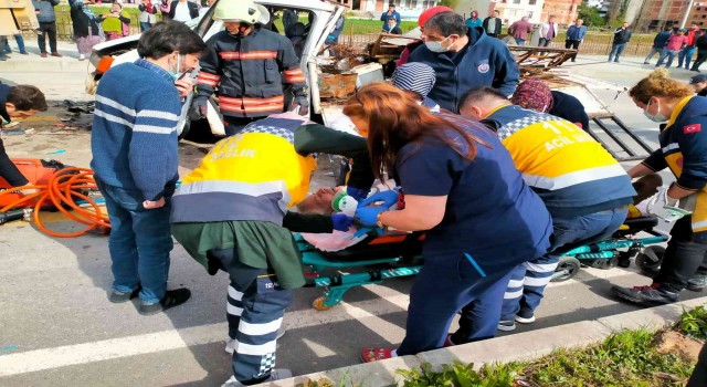 Trabzonda trafik kazası: 1 ölü, 1 yaralı
