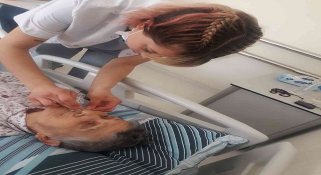 Türk Kızılay Devrek Temsilciliğinden Huzura Vefa projesi