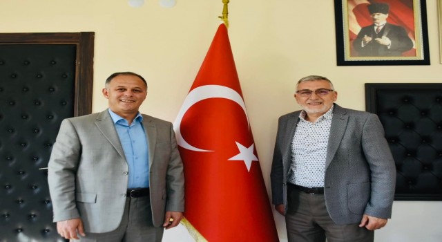Türkiye Oryantiring Federasyonu Başkanı Çolakoğlundan Başkan Bozkurta ziyaret