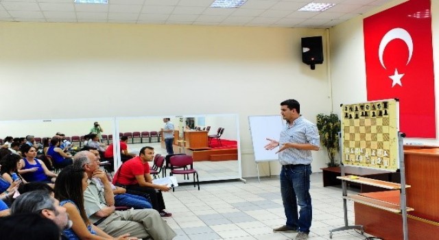 Türkiye Satranç Federasyonundan Şeyh Edebali Üniversitesi personeline önemli görev