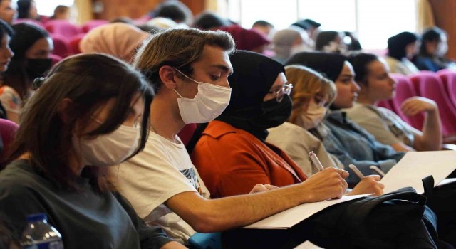 Türkiyede Aile Değerleri Paneli gerçekleştirildi