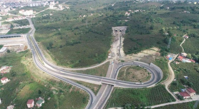 Türkiyenin en pahalı çevre yolunda çalışmalar sürüyor