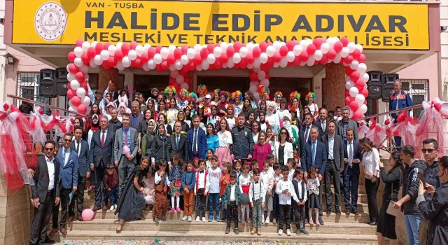 Tuşbada 23 Nisan coşkusu