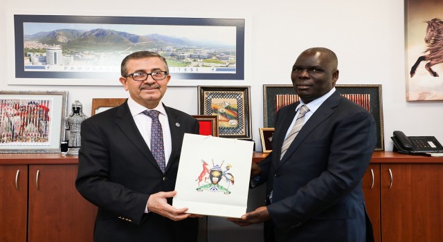 Ugandadan PAÜye ayakkabıcılık alanında iş birliği çağrısı